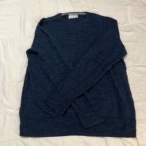 Navy blue long sleeve Old Navy sweater
